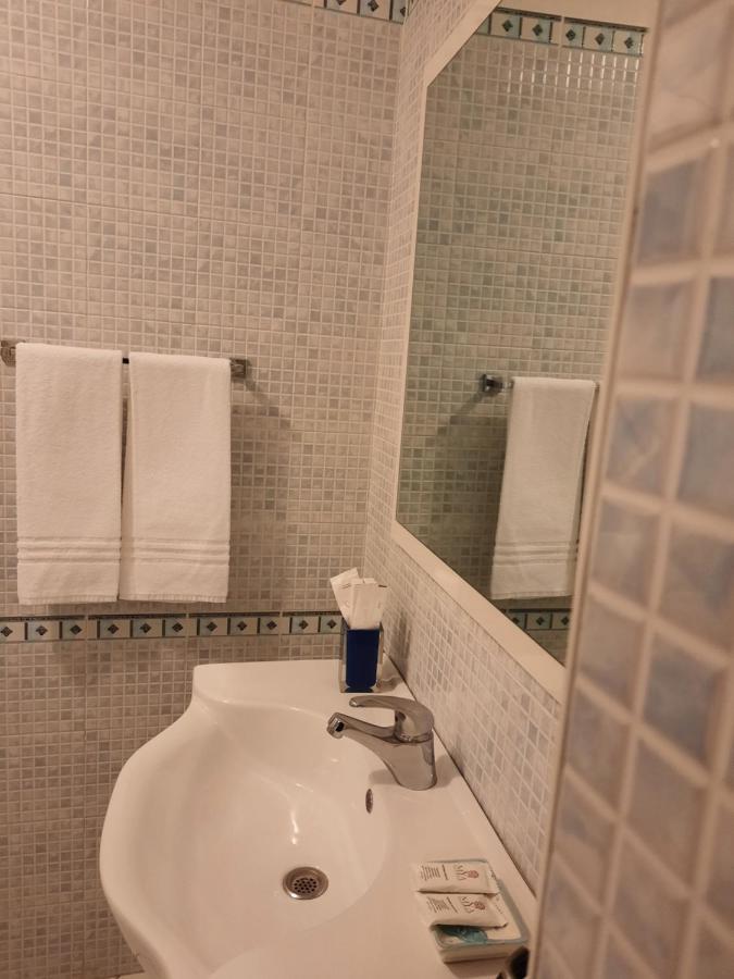 Villa Oblo 파뷔냐나도 외부 사진